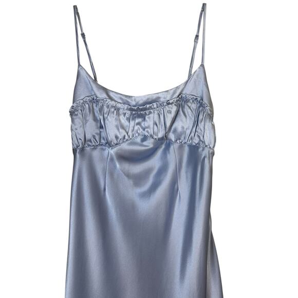 Fleur Du Mal, NWT Women’s Ruched Bust Dress in Cloud, Satin Midi - Blue, Medium - Picture 7 of 10